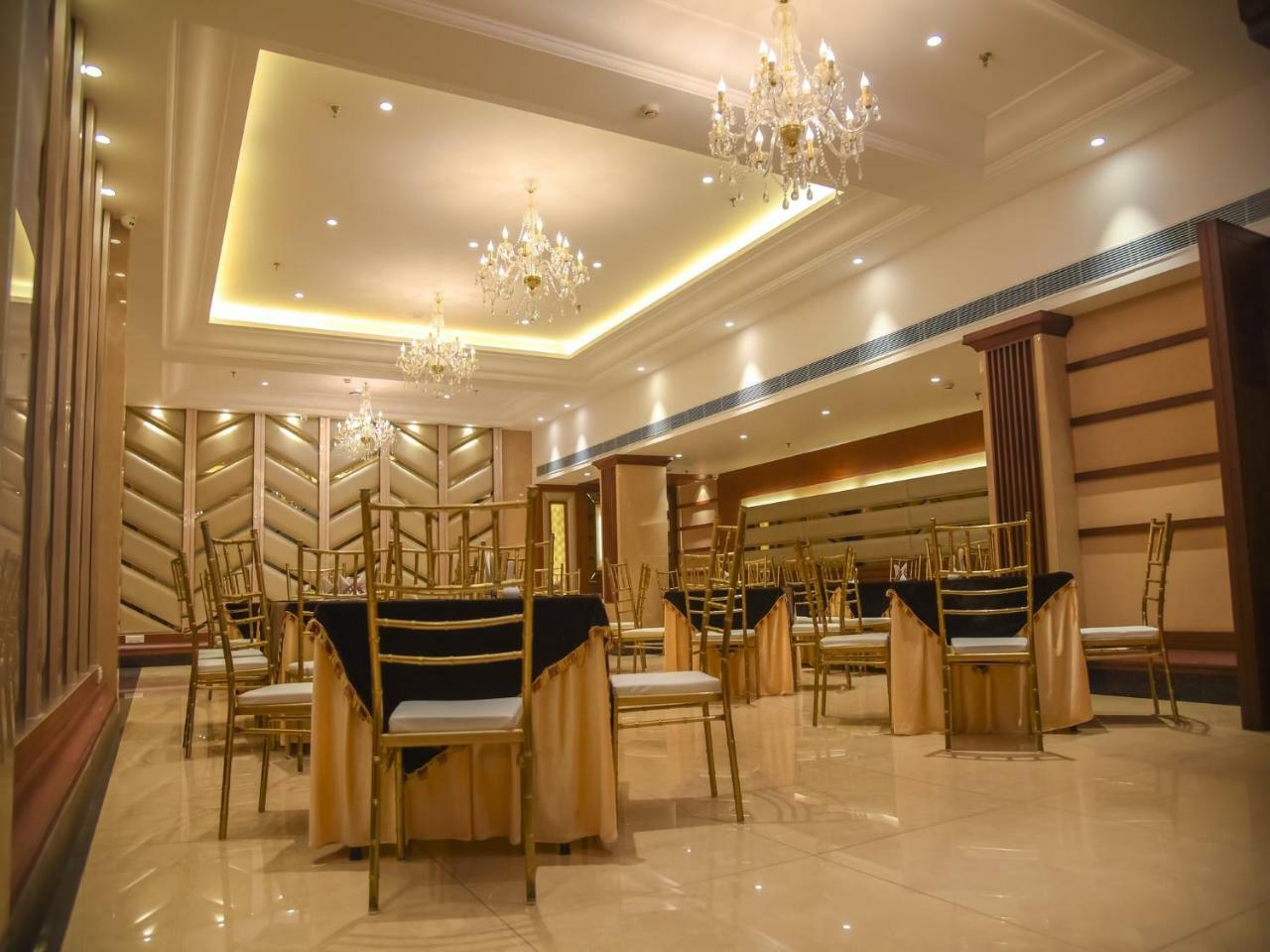 Bharawan Clarks Inn Express Amritsar Exteriér fotografie
